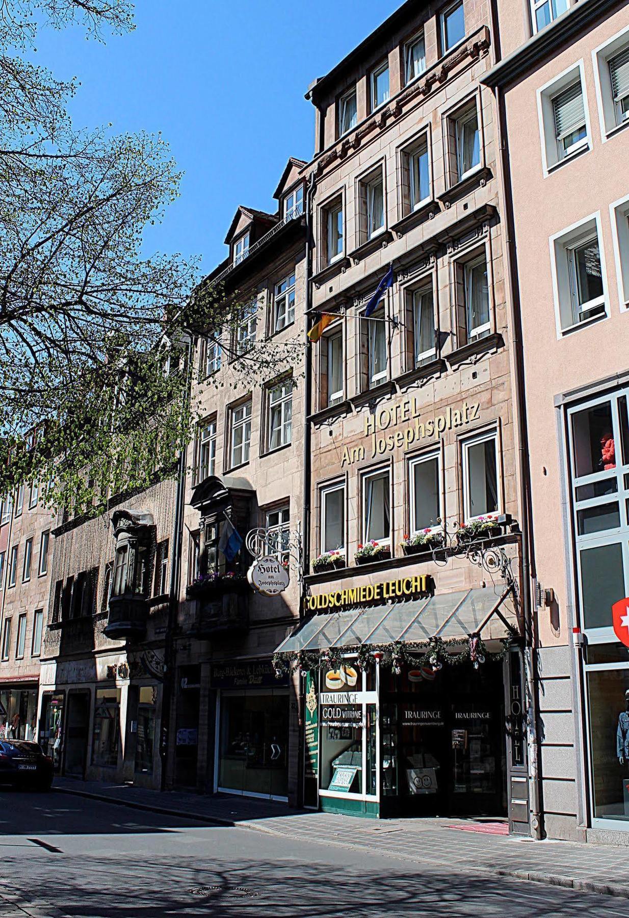 Am Josephsplatz Hotel 3*