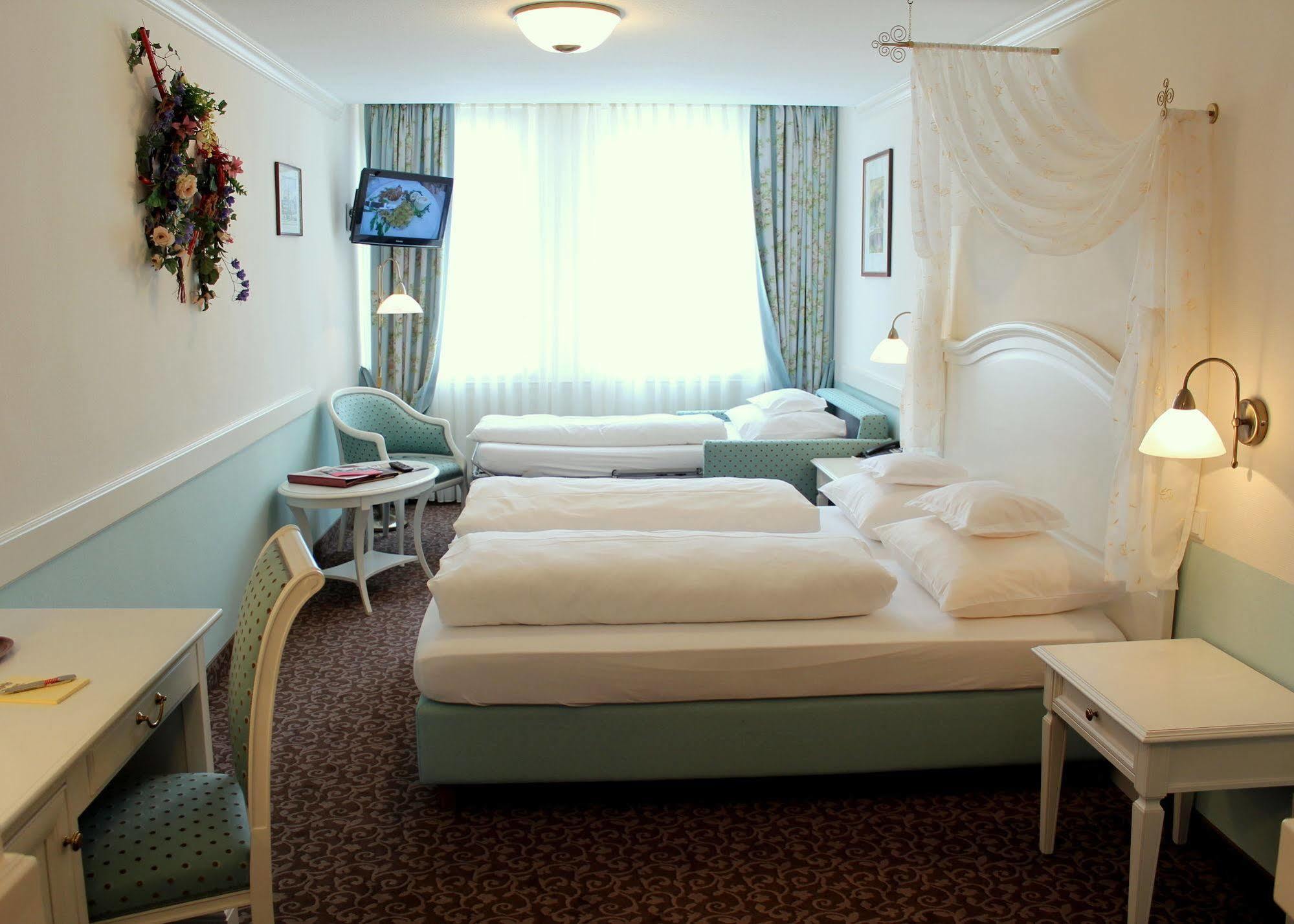 Am Josephsplatz Hotel